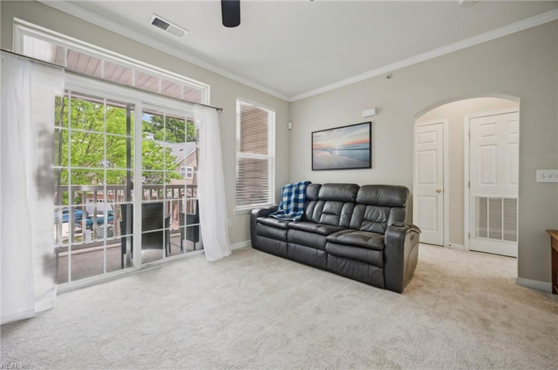 Photo 10 of 39 residential for sale in Newport News virginia