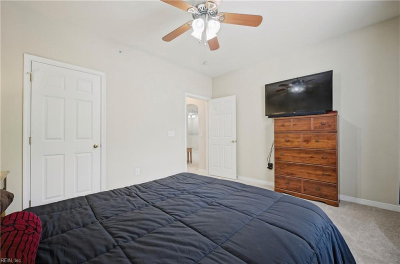 Photo 18 of 39 residential for sale in Newport News virginia