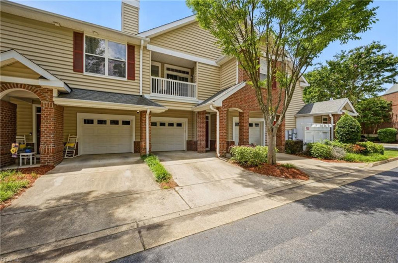 Photo 2 of 39 residential for sale in Newport News virginia