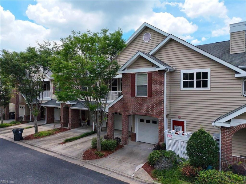 Photo 33 of 39 residential for sale in Newport News virginia