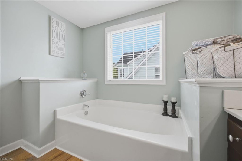 Photo 27 of 47 residential for sale in Chesapeake virginia