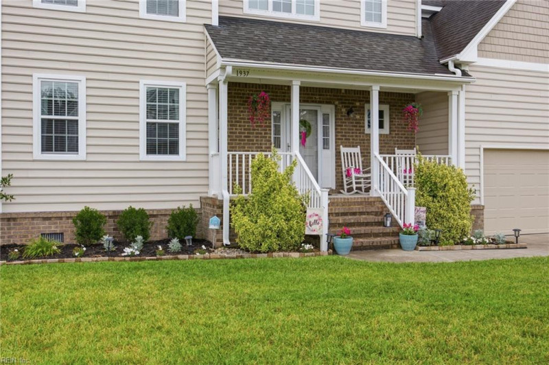 Photo 3 of 47 residential for sale in Chesapeake virginia