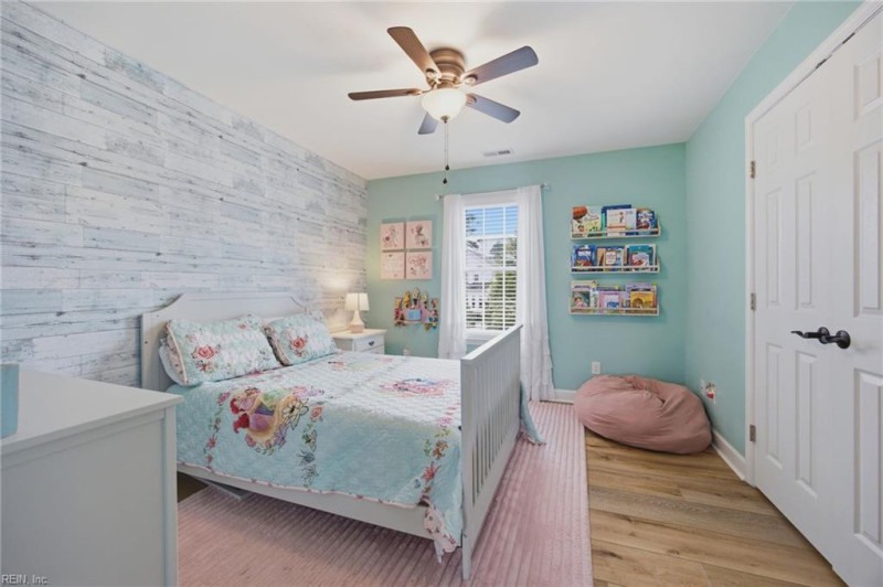 Photo 35 of 47 residential for sale in Chesapeake virginia