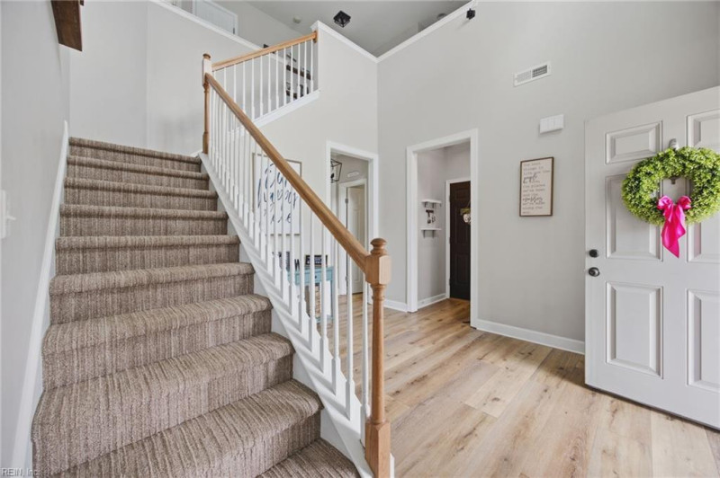 Photo 6 of 47 residential for sale in Chesapeake virginia