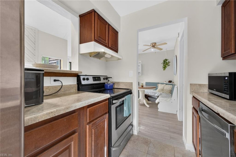 Photo 12 of 24 residential for sale in Virginia Beach virginia