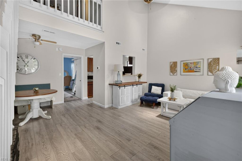 Photo 5 of 24 residential for sale in Virginia Beach virginia