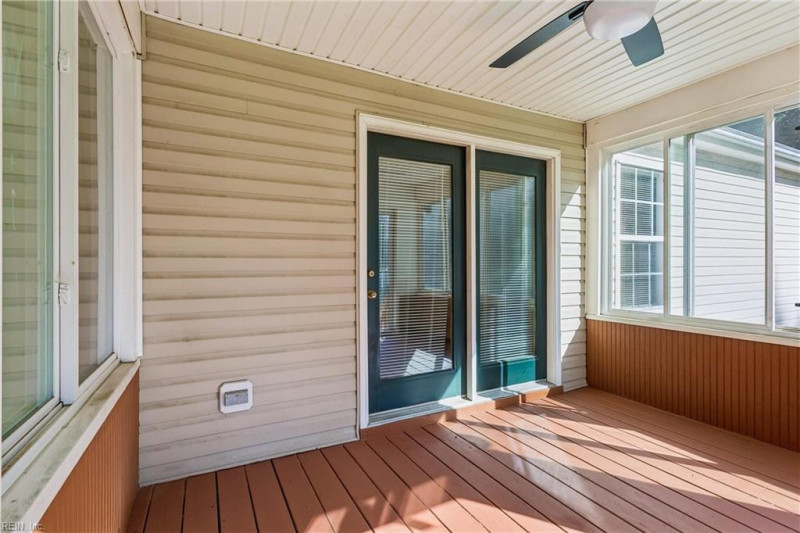 Photo 26 of 36 residential for sale in Hampton virginia