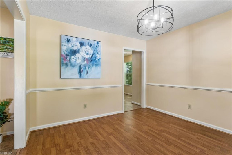 Photo 5 of 36 residential for sale in Hampton virginia