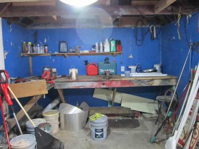 Photo 17 of 18 residential for sale in Norfolk virginia