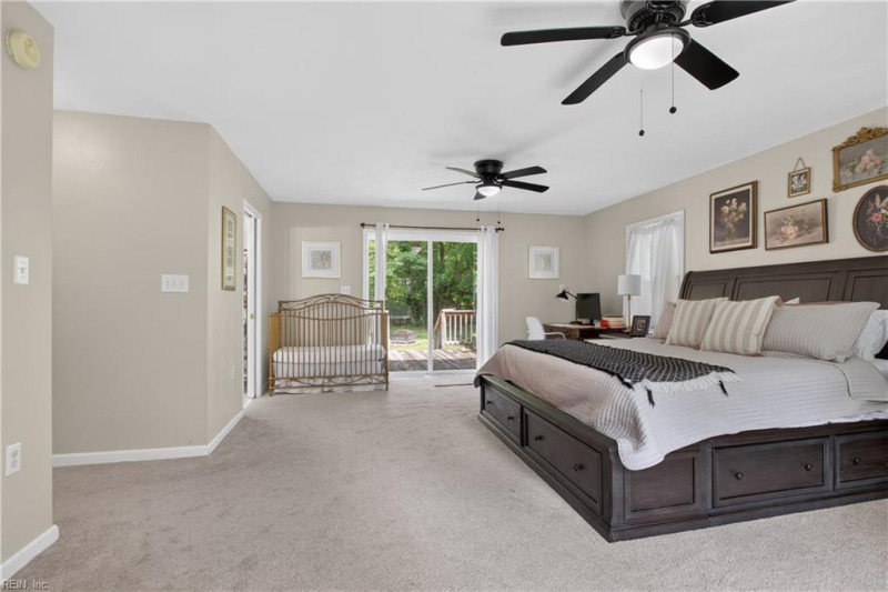 Photo 21 of 47 residential for sale in Chesapeake virginia