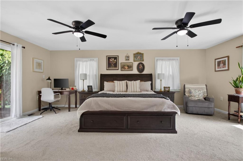 Photo 22 of 47 residential for sale in Chesapeake virginia