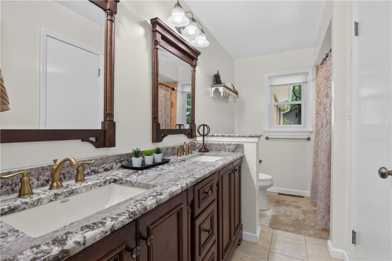 Photo 29 of 47 residential for sale in Chesapeake virginia