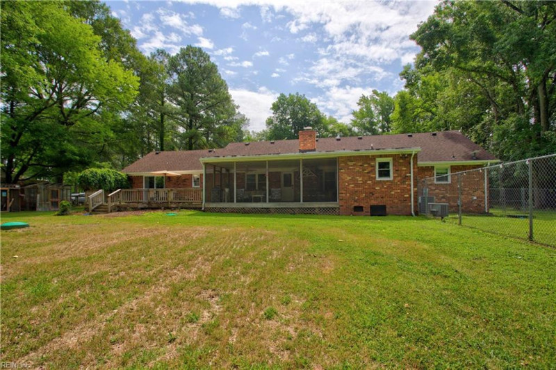 Photo 40 of 47 residential for sale in Chesapeake virginia