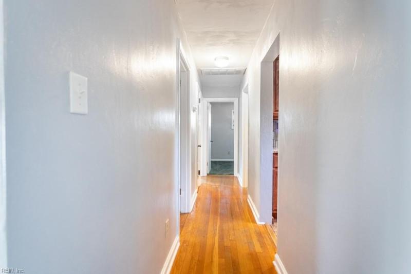 Photo 26 of 41 residential for sale in Hampton virginia