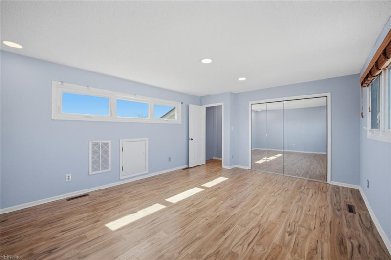 Photo 31 of 49 residential for sale in Norfolk virginia