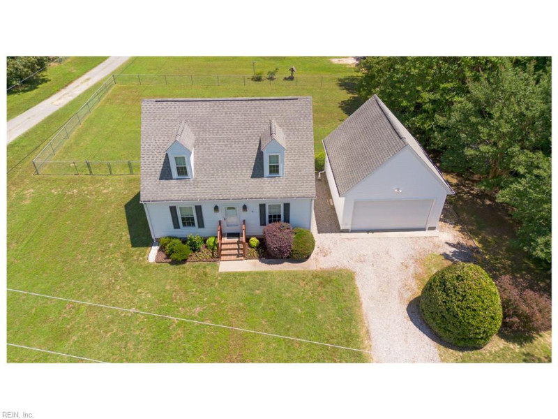 Photo 37 of 45 residential for sale in Gloucester County virginia