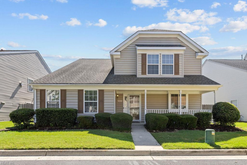 Photo 3 of 44 residential for sale in Chesapeake virginia