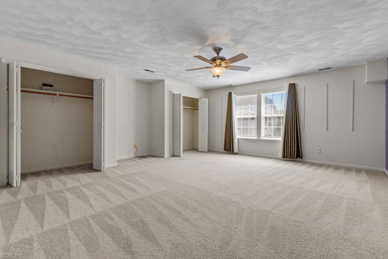 Photo 34 of 44 residential for sale in Chesapeake virginia