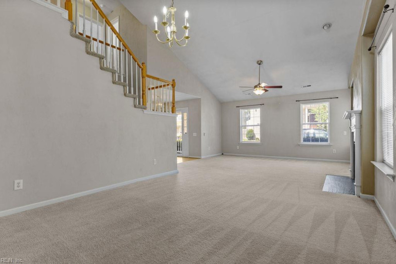 Photo 9 of 44 residential for sale in Chesapeake virginia