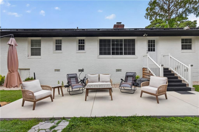 Photo 41 of 47 residential for sale in Suffolk virginia