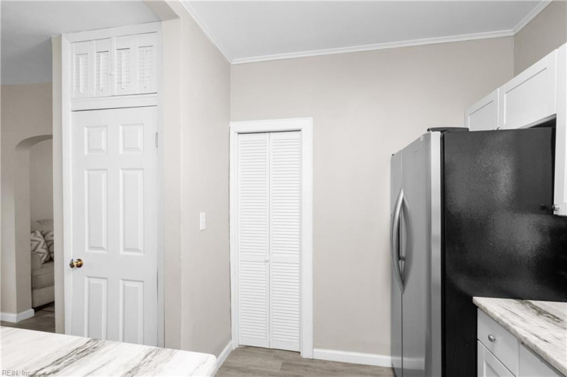 Photo 14 of 43 residential for sale in Norfolk virginia