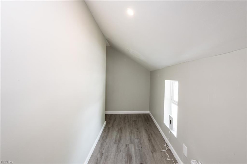 Photo 31 of 43 residential for sale in Norfolk virginia