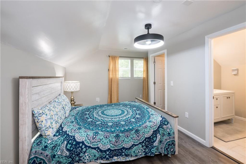 Photo 32 of 43 residential for sale in Norfolk virginia