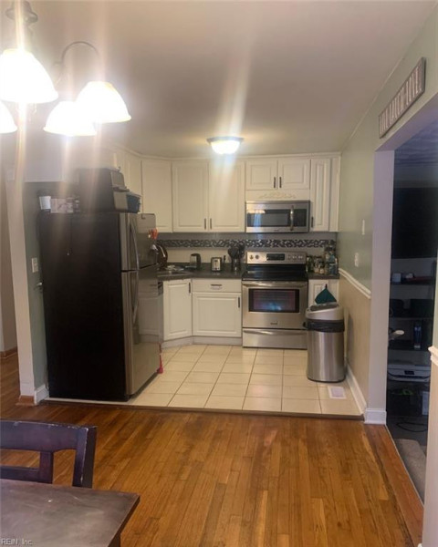 Photo 8 of 50 residential for sale in Norfolk virginia