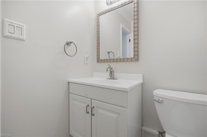 Photo 15 of 31 residential for sale in Virginia Beach virginia