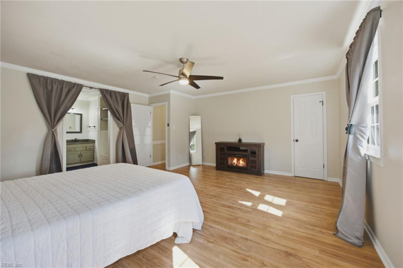 Photo 22 of 31 residential for sale in Virginia Beach virginia
