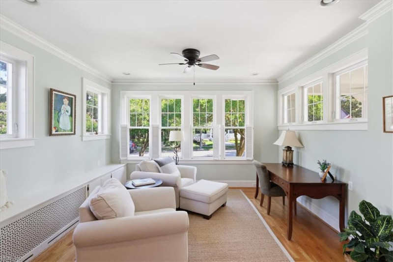 Photo 11 of 40 residential for sale in Norfolk virginia