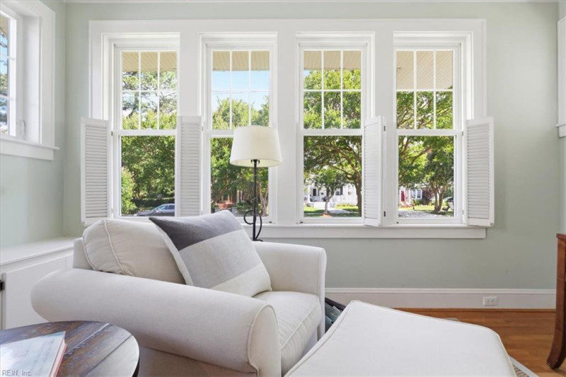 Photo 12 of 40 residential for sale in Norfolk virginia