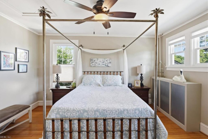 Photo 22 of 40 residential for sale in Norfolk virginia
