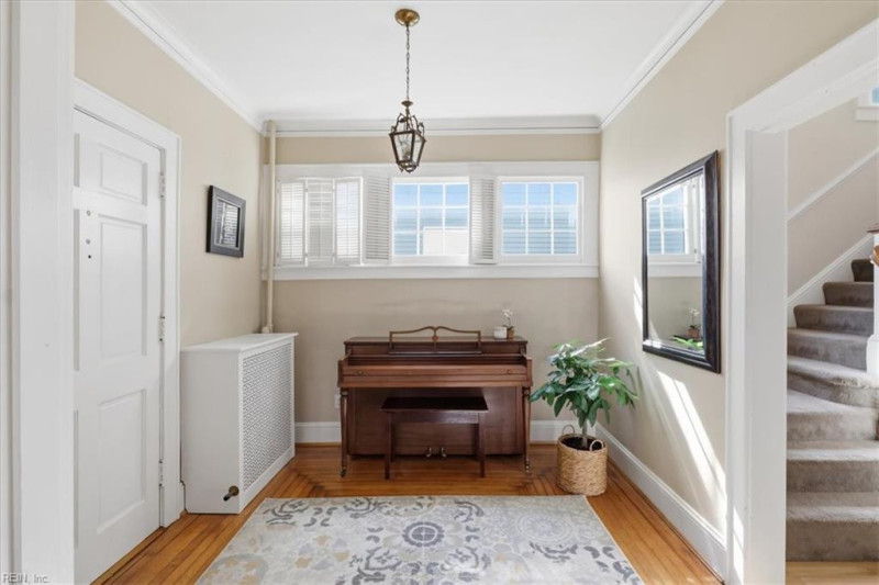 Photo 6 of 40 residential for sale in Norfolk virginia