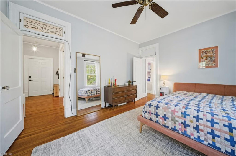 Photo 18 of 45 residential for sale in Norfolk virginia