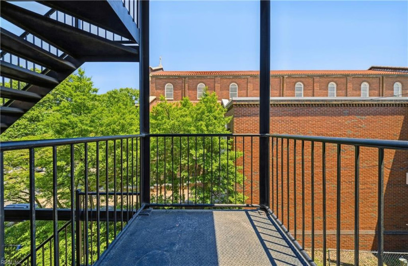 Photo 26 of 45 residential for sale in Norfolk virginia