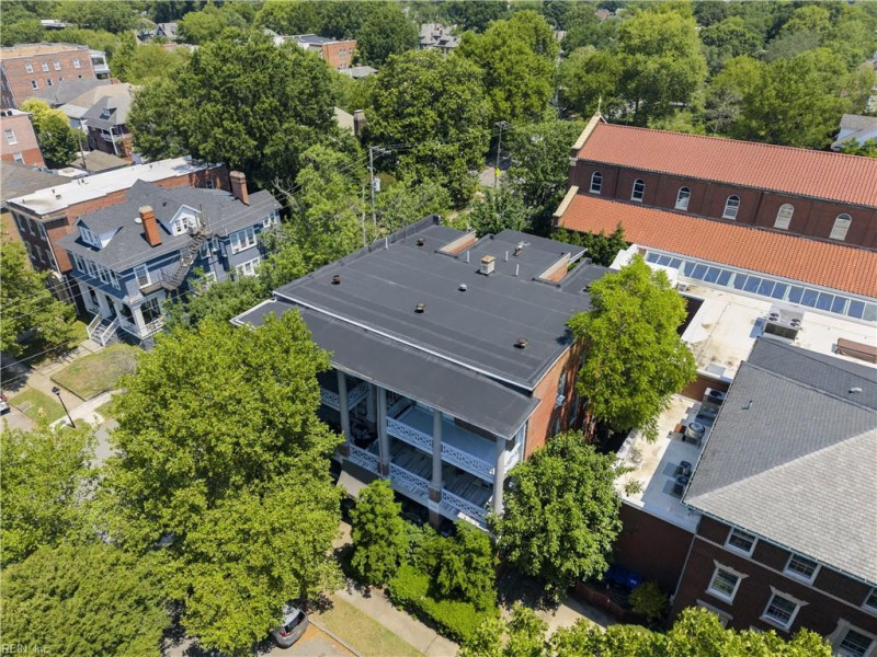 Photo 31 of 45 residential for sale in Norfolk virginia