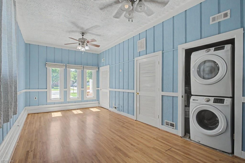 Photo 22 of 43 residential for sale in York County virginia