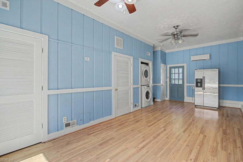 Photo 23 of 43 residential for sale in York County virginia