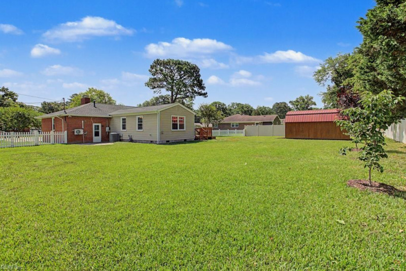 Photo 41 of 43 residential for sale in York County virginia