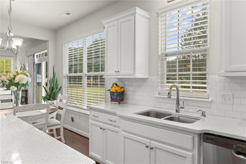 Photo 11 of 35 residential for sale in Suffolk virginia