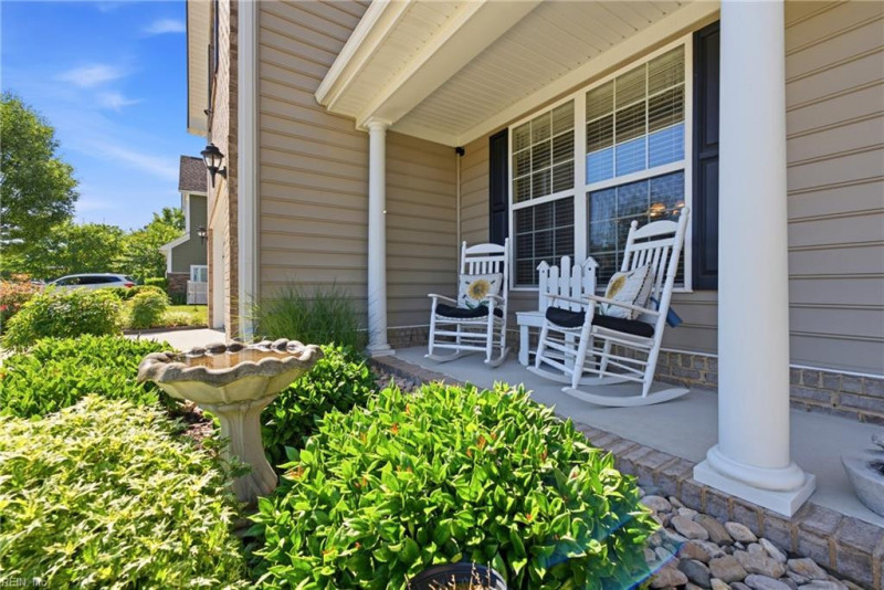 Photo 5 of 50 residential for sale in Chesapeake virginia