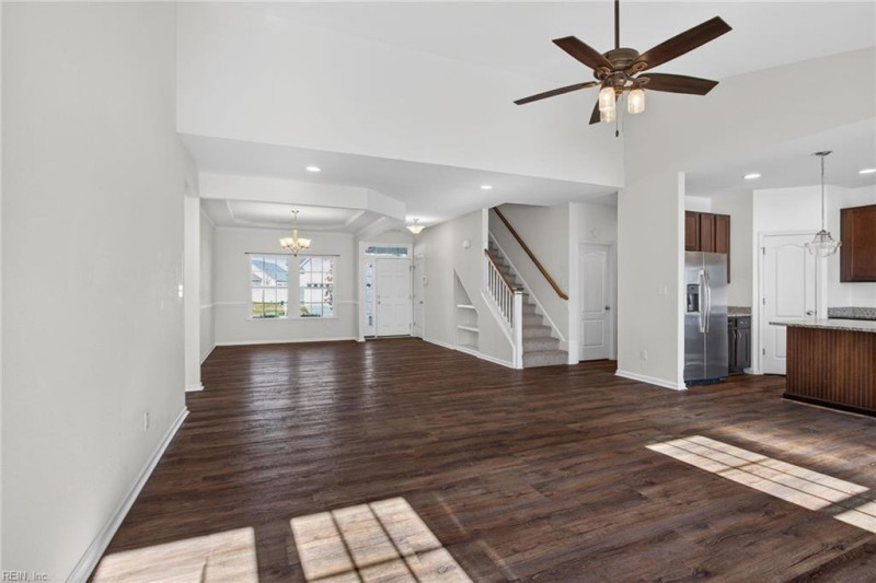 Photo 14 of 45 residential for sale in Chesapeake virginia