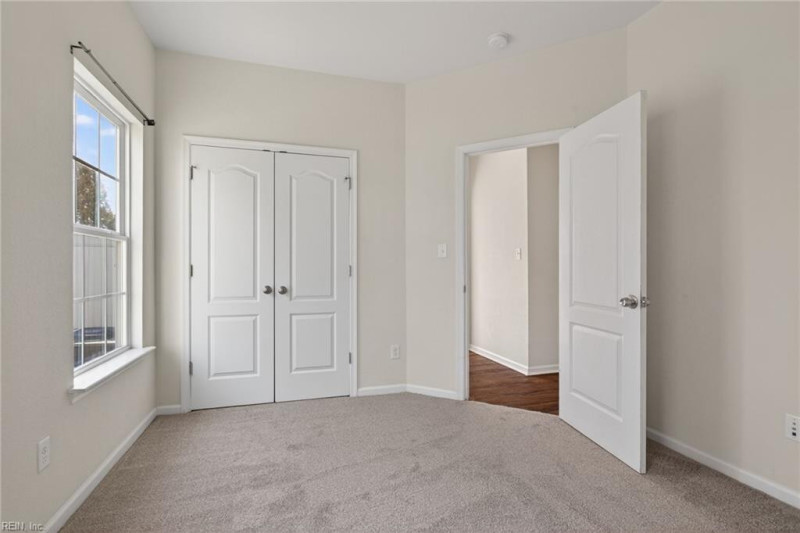 Photo 24 of 45 residential for sale in Chesapeake virginia
