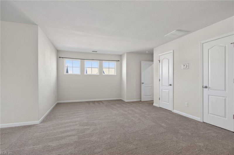 Photo 36 of 45 residential for sale in Chesapeake virginia