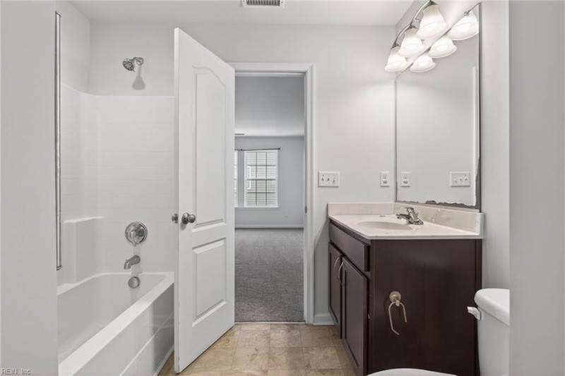 Photo 39 of 45 residential for sale in Chesapeake virginia
