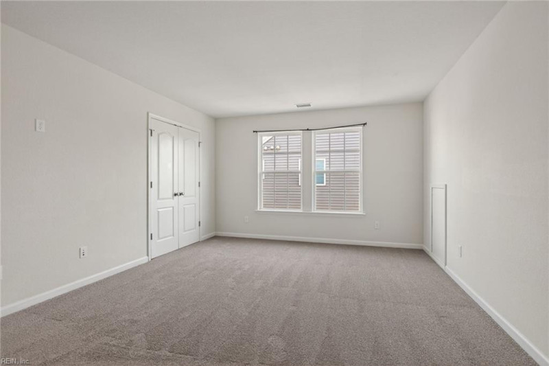 Photo 40 of 45 residential for sale in Chesapeake virginia
