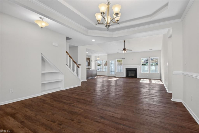 Photo 8 of 45 residential for sale in Chesapeake virginia