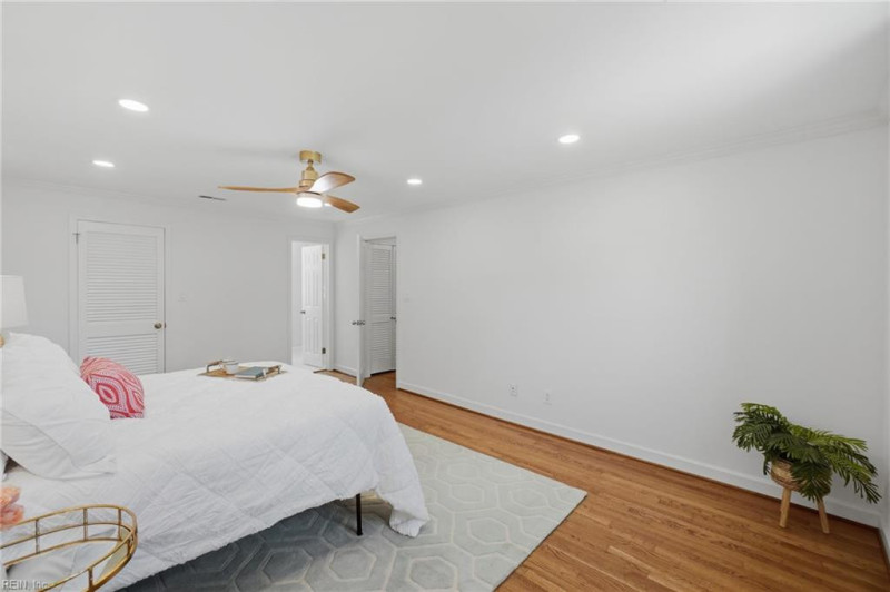 Photo 22 of 49 residential for sale in Virginia Beach virginia