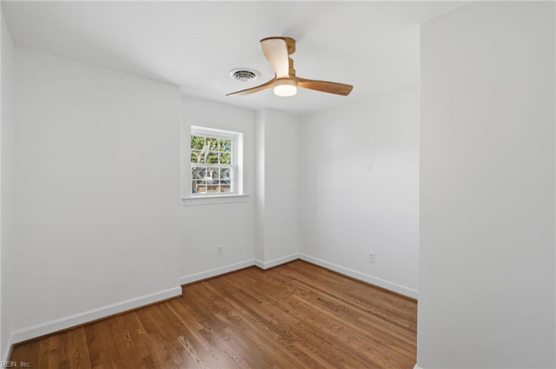 Photo 25 of 49 residential for sale in Virginia Beach virginia